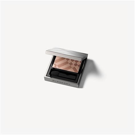 eye colour glow nude burberry|Burberry Nude (No. 002) Wet & Dry Glow Shadow Review.